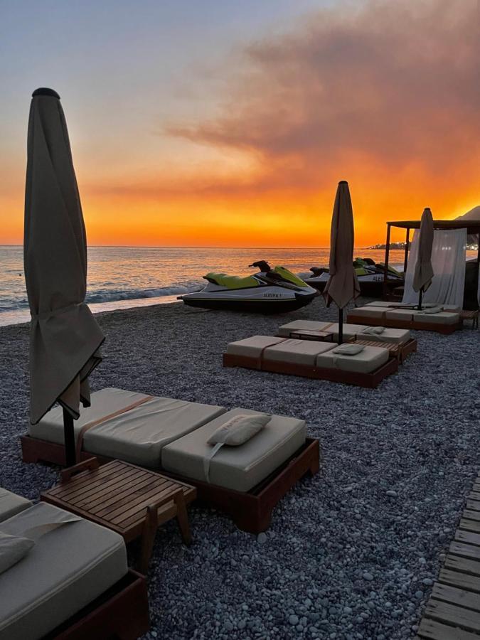 Hotel Alevra à Dhërmi Extérieur photo